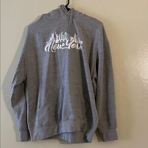 Men's Gray New York Skyline Hoodie